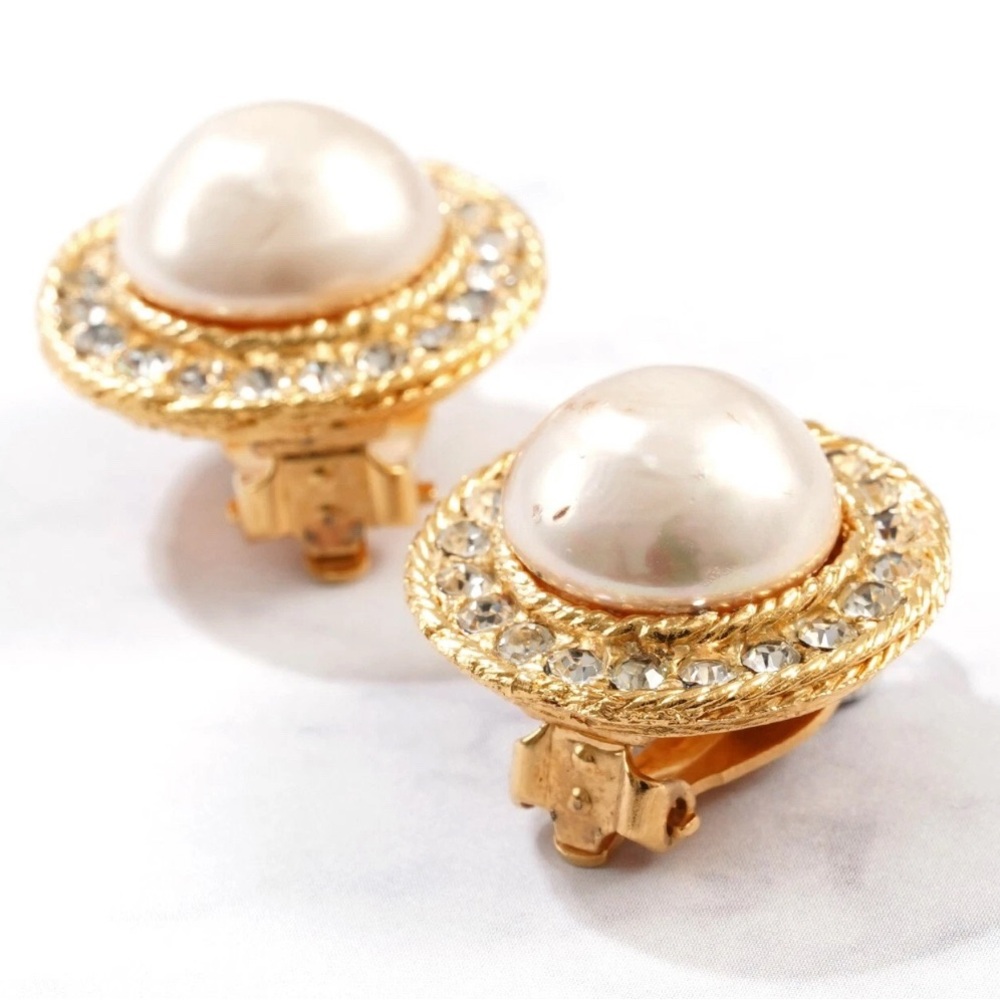 CHANEL Clip Ons Earrings Authentic Gold Plated-Preowned As Is - Picture 4 of 8